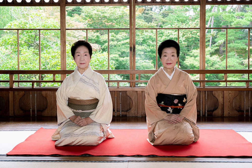 扇弥さん（左）、たまきさん（右）