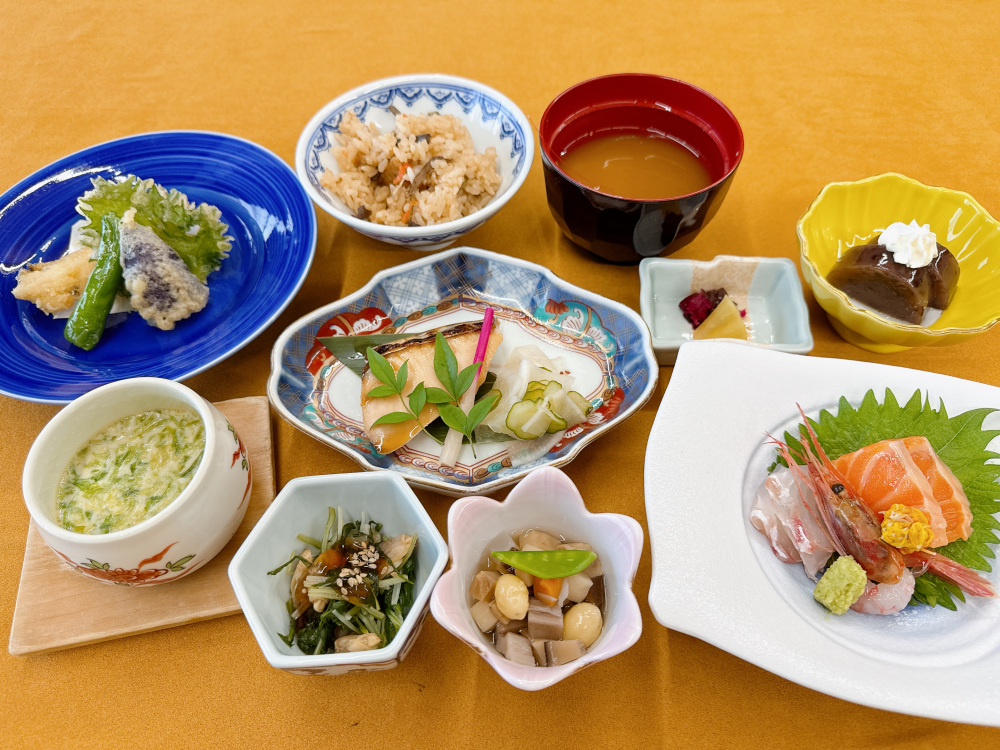 割烹大善　食事の一例