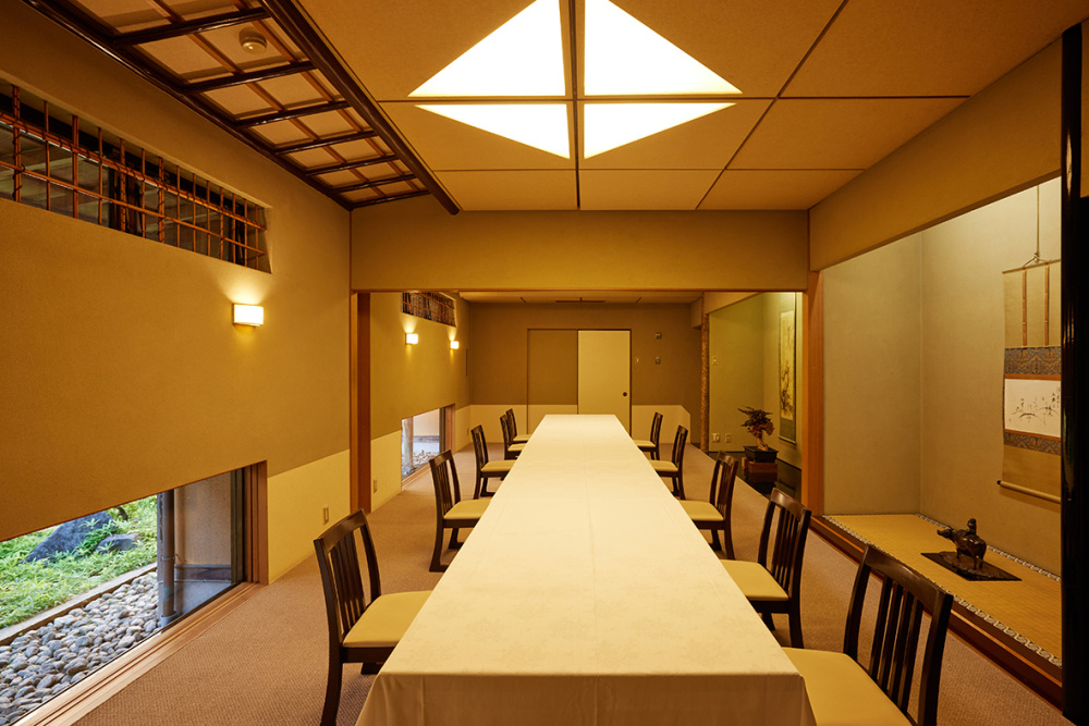 割烹螢　食事会場の一例