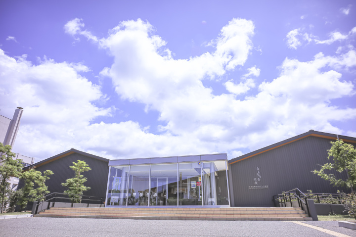 [ Undefined: coursed-title-plain ]