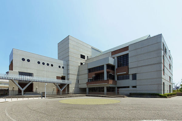 新潟市音楽文化会館