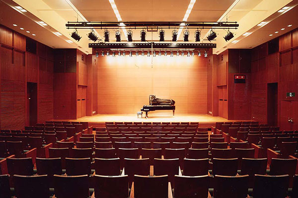 だいしほくえつホール