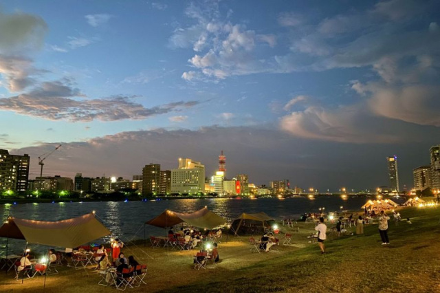 ミズベリング水辺アウトドアラウンジ at やすらぎ堤