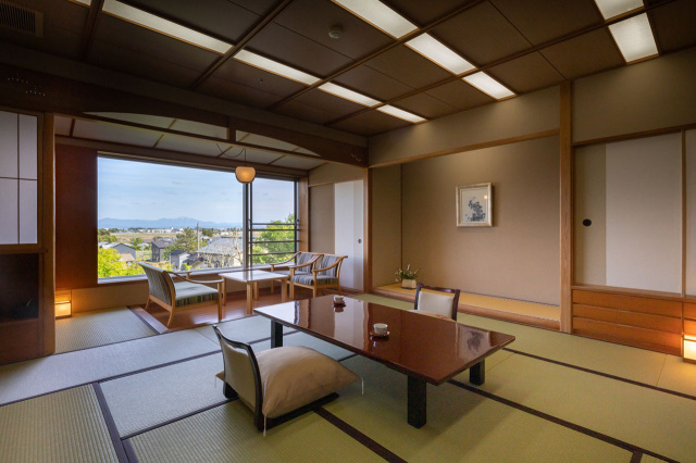 ⑫富士屋
