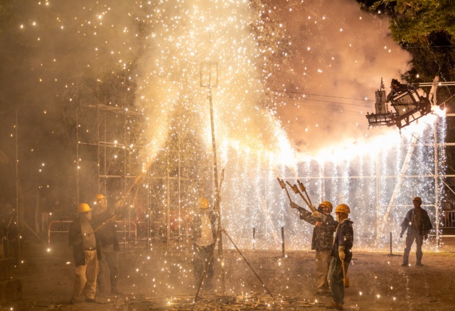 和納十五夜祭り花火大会