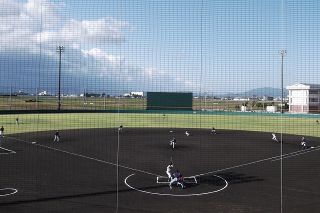 白根野球場