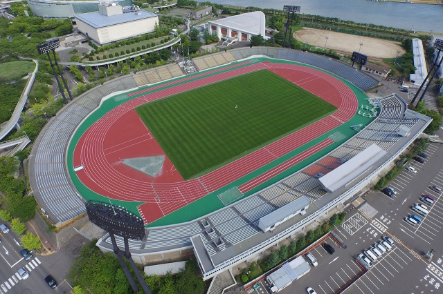 新潟市陸上競技場